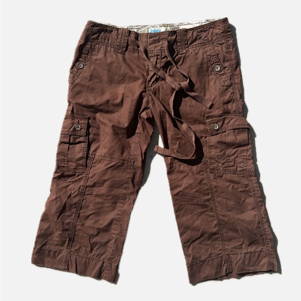Brown Roxy capris